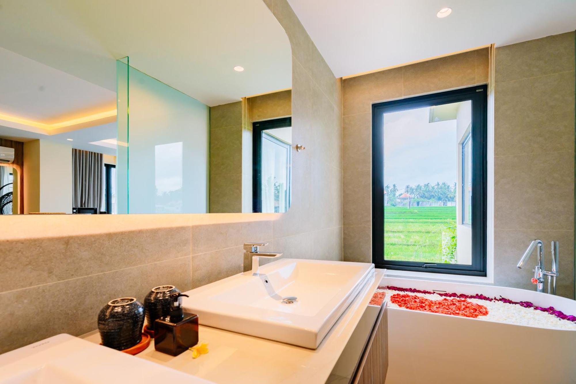 Big Dragon Villas Ubud Экстерьер фото